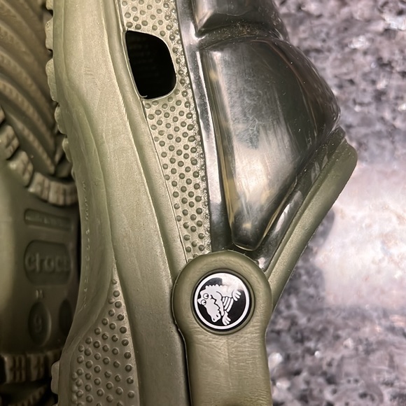 Crocs Classic Neo Puff Clogs in Army Green - Picture 10 of 13